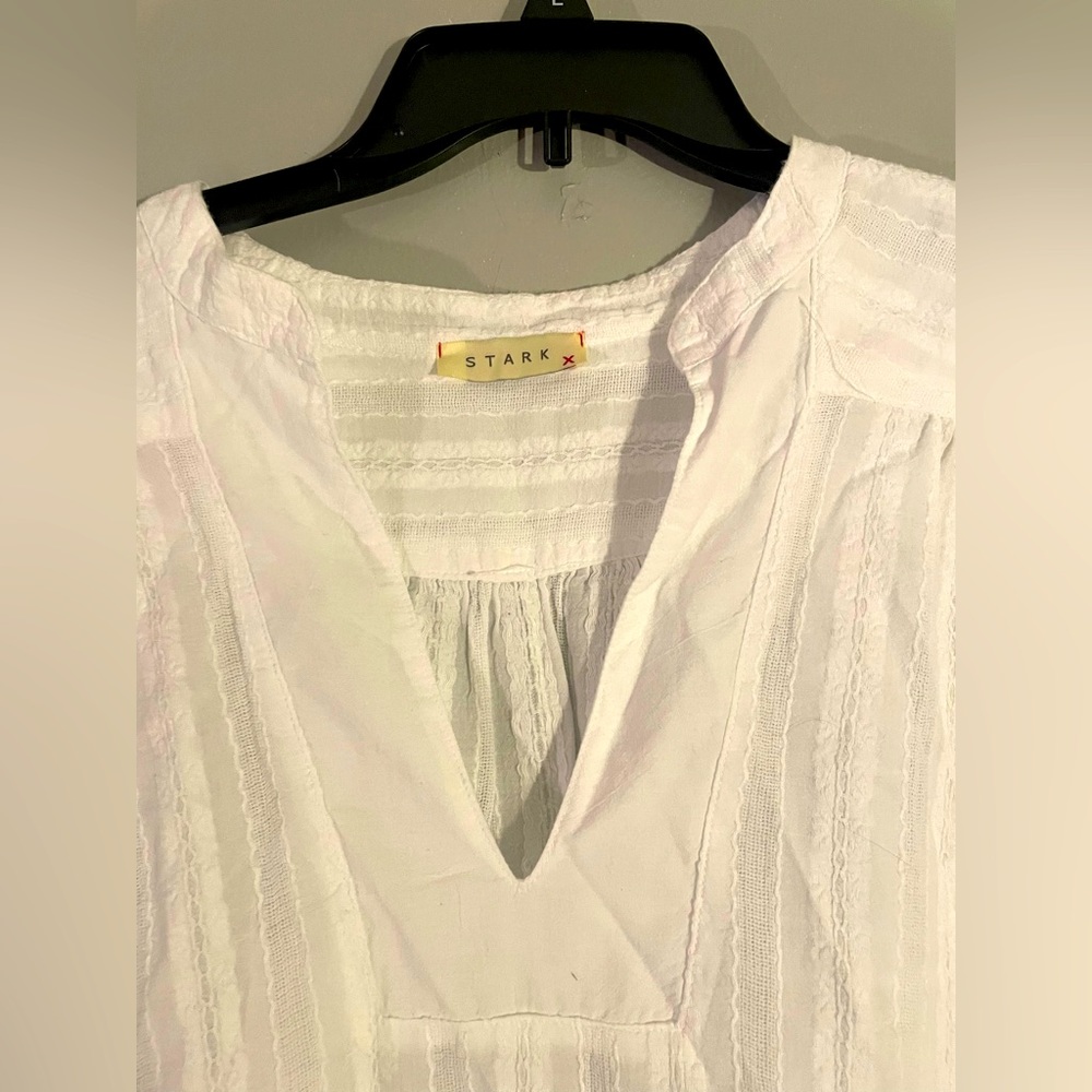 STARK white womens shirt (look at notes in regards to size) Fast shipping